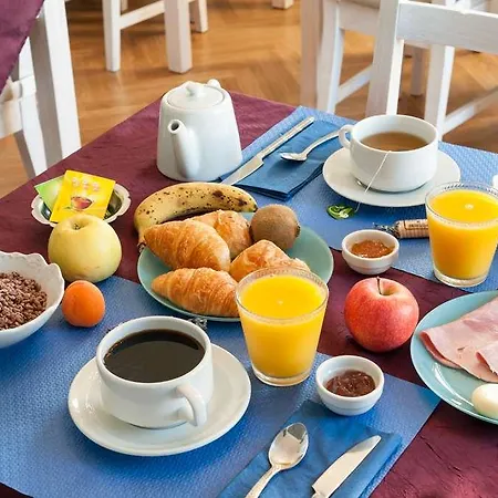 Hotel The Originals Access, Corinna, 2*